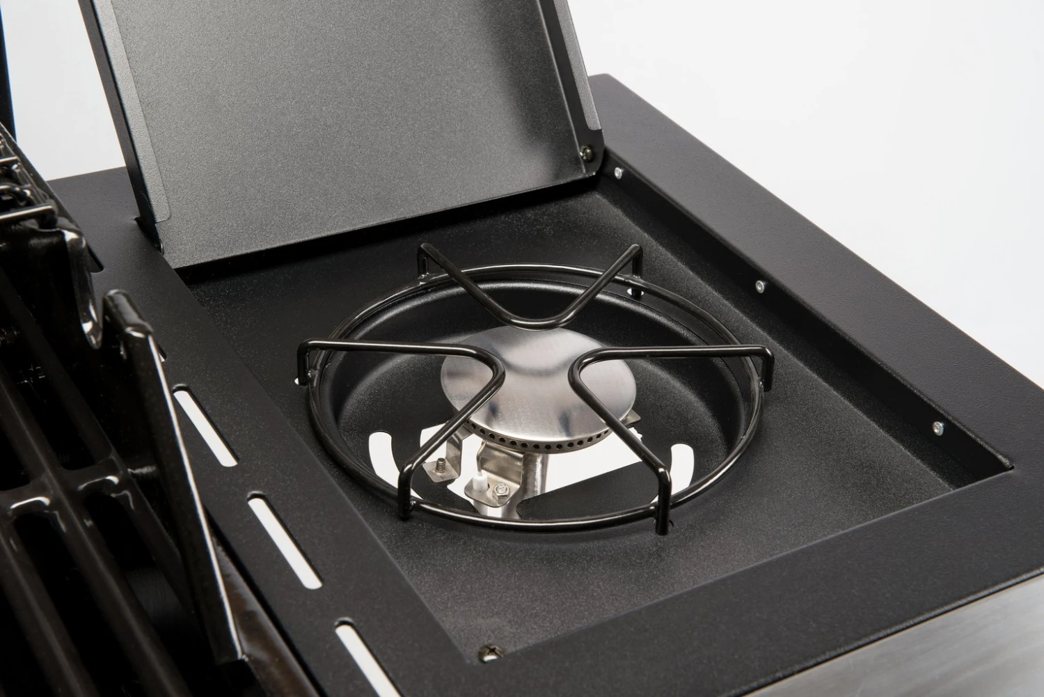 LANDMANN Rexon CooK 4 Burner Gas BBQ - Black 7 LANDMANN Rexon CooK 4 Burner Gas BBQ - Black - Image 5