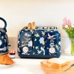 Laura Ashley VQSBT583BSUK 4 Slice Toaster - Blue -Home Sales Store 1233508 R Z003A