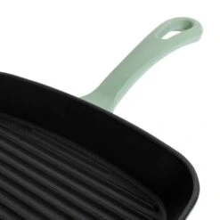 Habitat 23cm Cast Iron Griddle Pan - Sage Green -Home Sales Store 1258404 R Z003A
