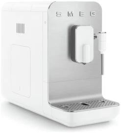 Smeg BCC02 Bean To Cup Coffee Machine - White 18 Smeg BCC02 Bean To Cup Coffee Machine - White -Home Sales Store 1346990 R Z003A