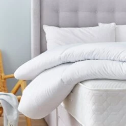 Silentnight So Cool Cotton 4.5 Tog Duvet - Single -Home Sales Store 1348967 R Z004A