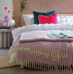 Habitat Faux Textured Mohair Throw - Lilac - 150x200cm -Home Sales Store 2012168 R Z001C