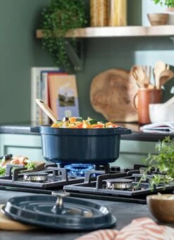 Habitat 4.2 Litre Non Stick Aluminium Casserole Dish - Blue -Home Sales Store 2257198 R Z001C