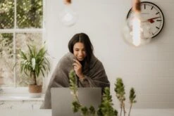 Dreamland Snuggle Up Heated Grey Throw - Large -Home Sales Store 2990606 R Z003A