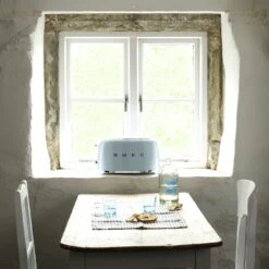 Smeg TSF02PBUK 50's Style Retro 4 Slice Toaster - Blue -Home Sales Store 3033270 R Z006A