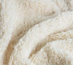 Habitat Shearling Throw - Oatmeal - 150x200cm -Home Sales Store 3069134 R Z003A