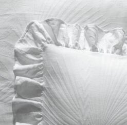 Habitat Cotton 180TC Leaf Matelasse White Bedding - Double -Home Sales Store 4096429 R Z003A