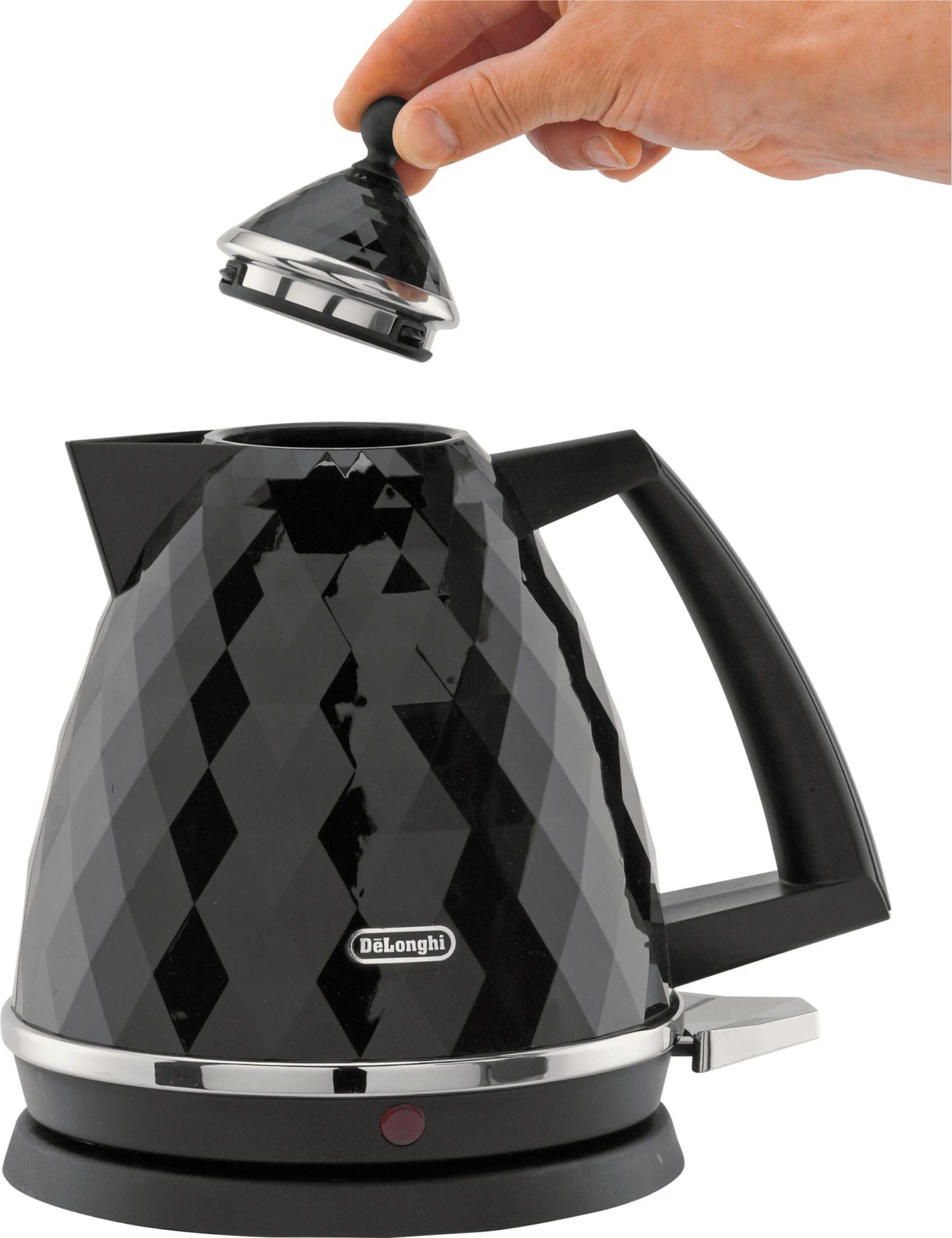 De'Longhi KBJ3001 Brillante Kettle - Black 5 De'Longhi KBJ3001 Brillante Kettle - Black - Image 3