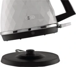 De'Longhi KBJ3001 Brillante Kettle - White 10 De'Longhi KBJ3001 Brillante Kettle - White -Home Sales Store 4239774 R Z003A UC1013547