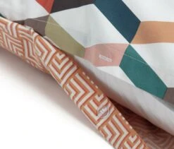 Habitat Geometric ZigZag Multicolour Bedding Set - Single -Home Sales Store 4529257 R Z004A