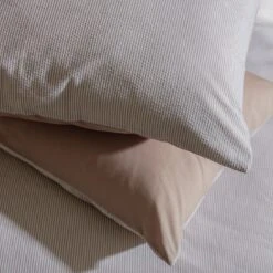 Habitat Retreat Striped Blush & White Bedding Set - Single -Home Sales Store 7697124 R Z002C