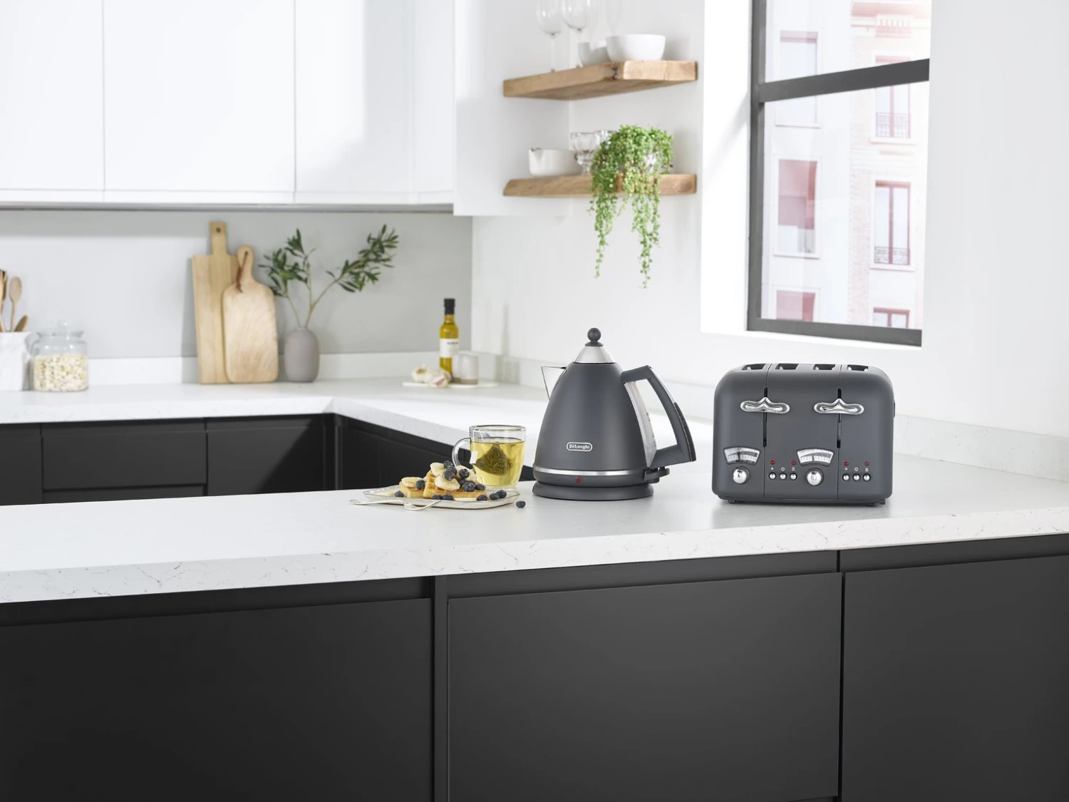 De'Longhi CT04.GY Argento Silva Toaster - Grey 7 De'Longhi CT04.GY Argento Silva Toaster - Grey - Image 5