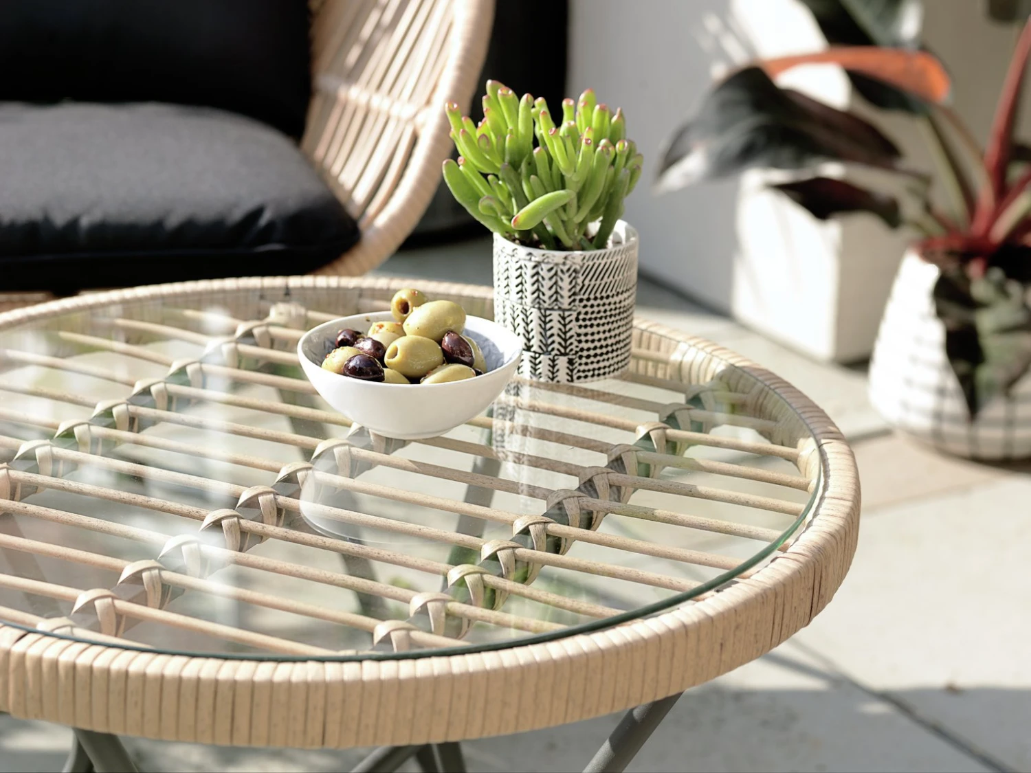 Habitat 2 Seater Bamboo Garden Bistro Set - Natural 10 Habitat 2 Seater Bamboo Garden Bistro Set - Natural - Image 8