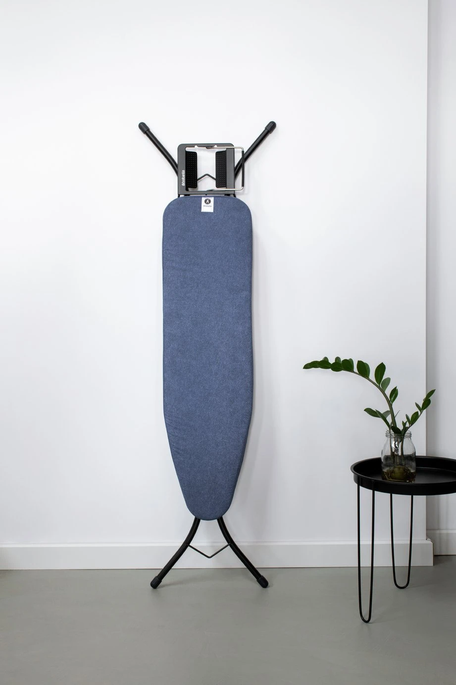Brabantia 110 X 30cm Ironing Board - Denim Blue 5 Brabantia 110 X 30cm Ironing Board - Denim Blue - Image 3