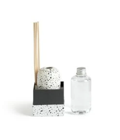 Habitat 175ml Ceramic Diffuser - Hyacinth And White Birch -Home Sales Store 9415847 R Z002A