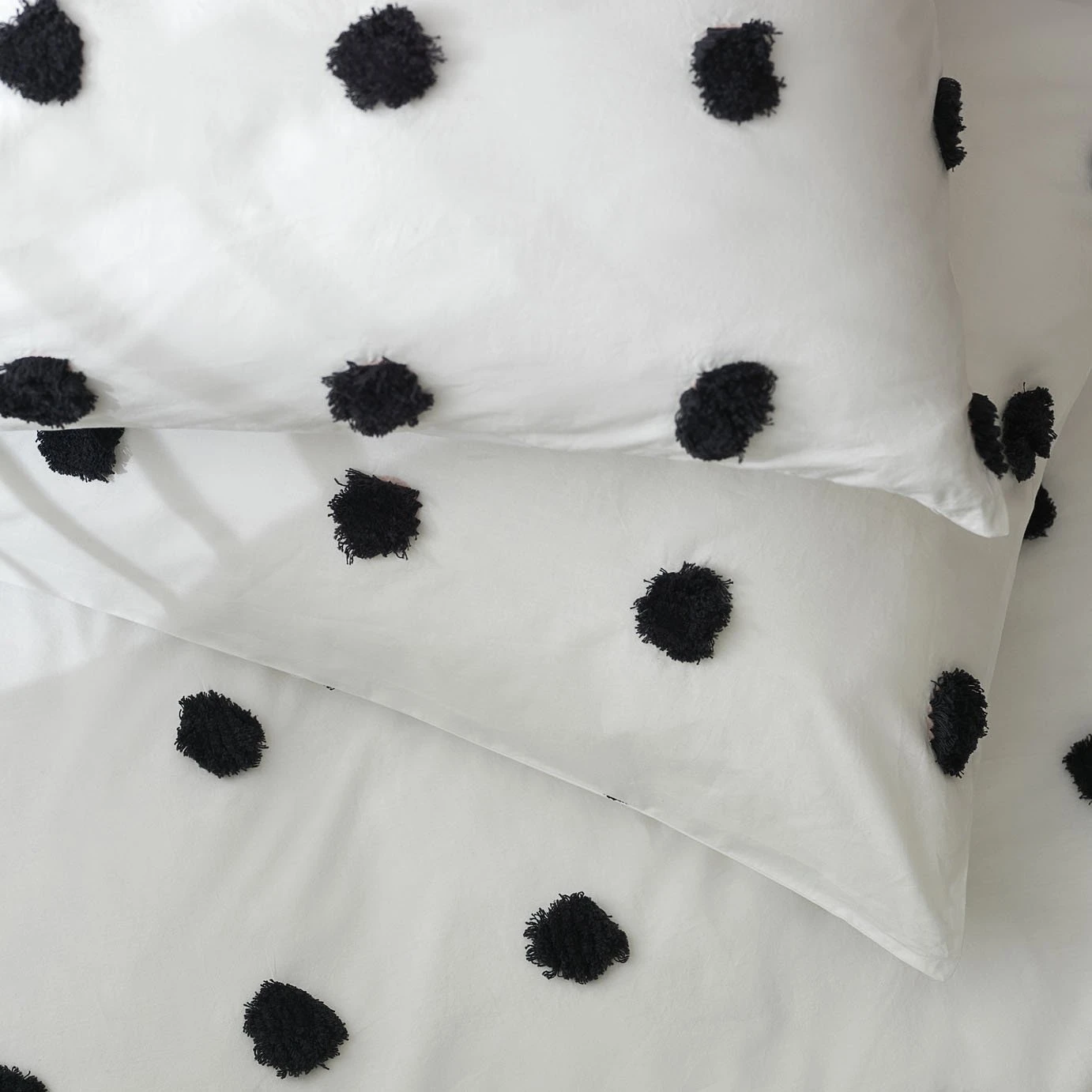 Habitat Cotton Tufted Spot White & Black Bedding Set -Single 6 Habitat Cotton Tufted Spot White & Black Bedding Set -Single - Image 4