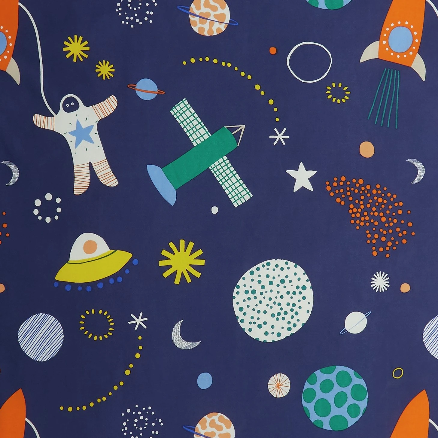 Habitat Kids Glow In The Dark Space Bedding Set - Toddler 4 Habitat Kids Glow In The Dark Space Bedding Set - Toddler - Image 2