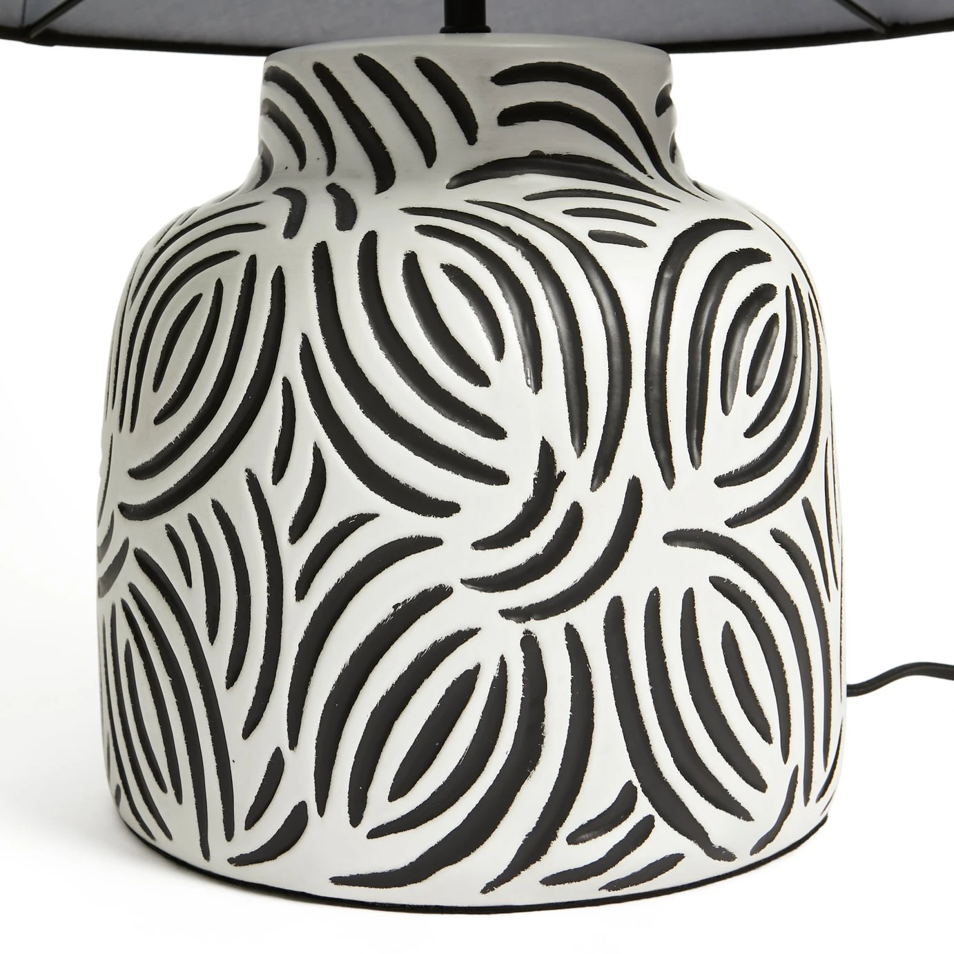 Habitat Lynx Brush Stroke Ceramic Table Lamp - Black & White 7 Habitat Lynx Brush Stroke Ceramic Table Lamp - Black & White - Image 5