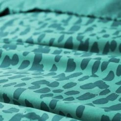 Habitat Emerald Brush Strokes Green Bedding Set - Single -Home Sales Store 9602382 R Z005A