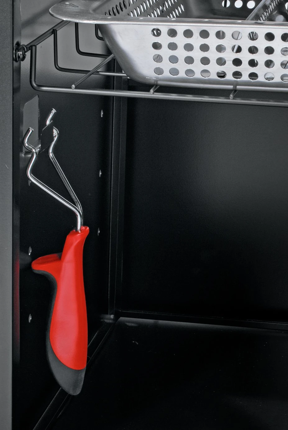 Char-Broil 4 Burner Gas And Charcoal BBQ 11 Char-Broil 4 Burner Gas And Charcoal BBQ - Image 9