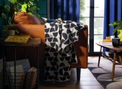 Habitat Geo Woven Throw - Black & White - 120x170cm -Home Sales Store 9646733 R Z001C